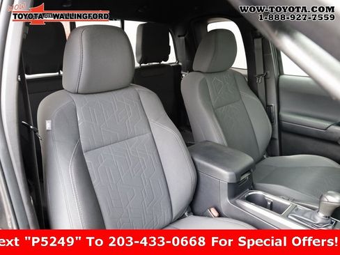 Certified 2017 Toyota Tacoma TRD Sport image 23