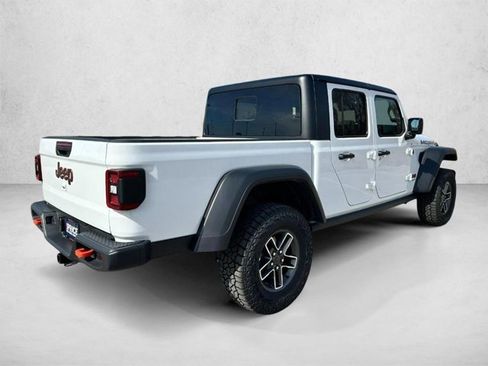 Used 2026 Jeep Gladiator Mojave AWD/4WD image 6