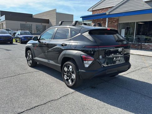 Used 2025 Hyundai Kona SEL AWD/4WD image 3