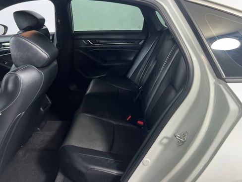 Used 2022 Honda Accord Sport image 25