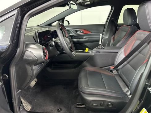 Used 2024 Chevrolet Equinox EV RS image 11