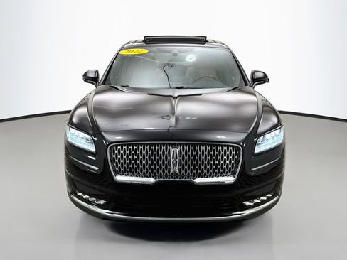 Used 2022 Lincoln Nautilus Reserve w/ Equipment Group 202A AWD/4WD image 2