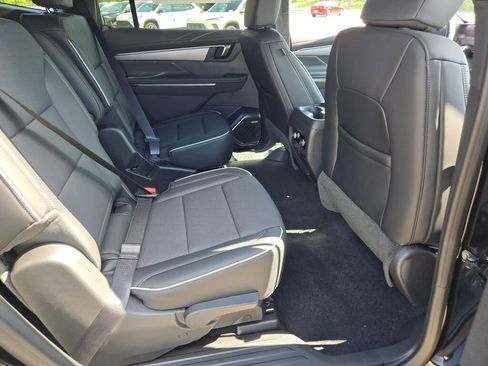 New 2026 Buick Enclave Preferred image 11