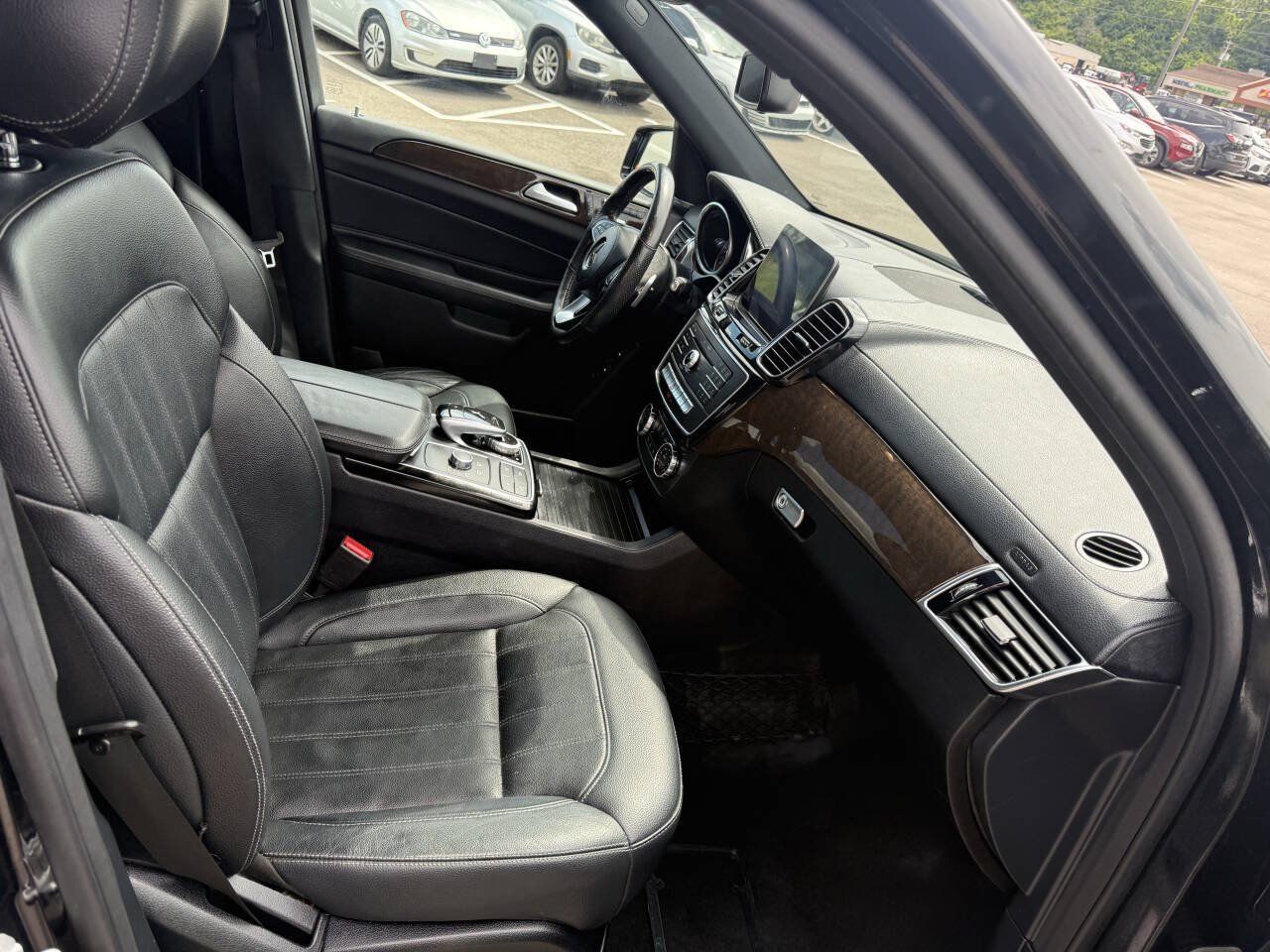 Used 2014 Mercedes-Benz GL 550 4MATIC image 14