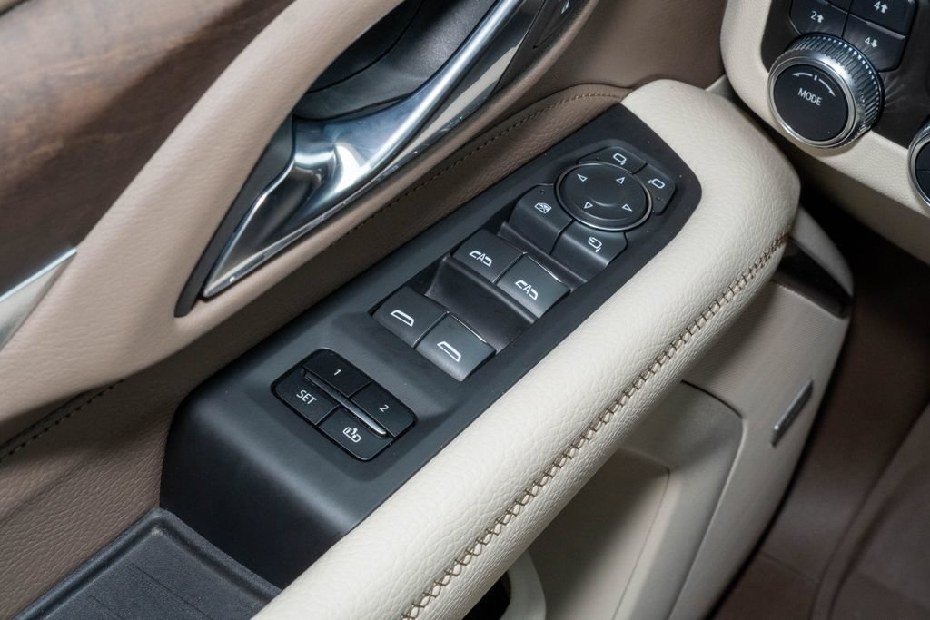Used 2021 GMC Yukon Denali AWD/4WD image 19