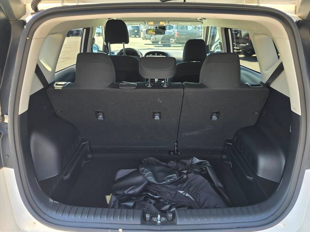 Used 2024 Kia Soul LX FWD image 26
