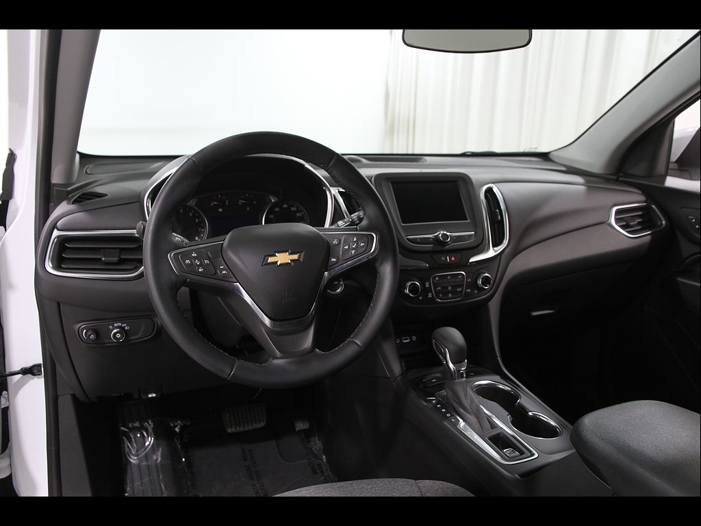 Used 2024 Chevrolet Equinox LT AWD/4WD image 6