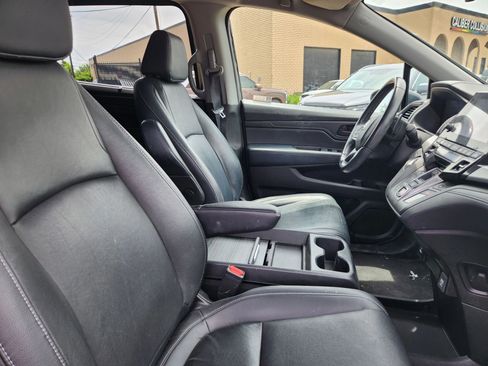 Used 2023 Toyota GR86 Premium RWD image 14