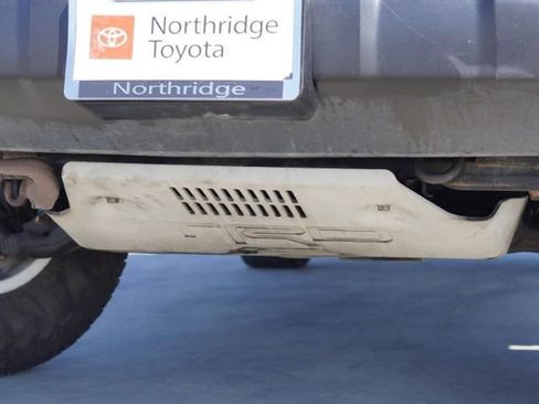 Used 2018 Toyota Tacoma TRD Pro AWD/4WD image 9