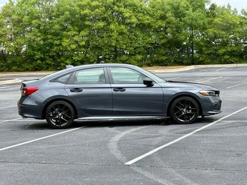 Used 2024 Honda Civic Sport image 9