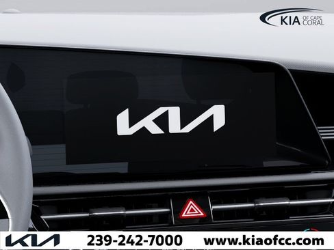 New 2026 Kia Niro EX FWD image 20