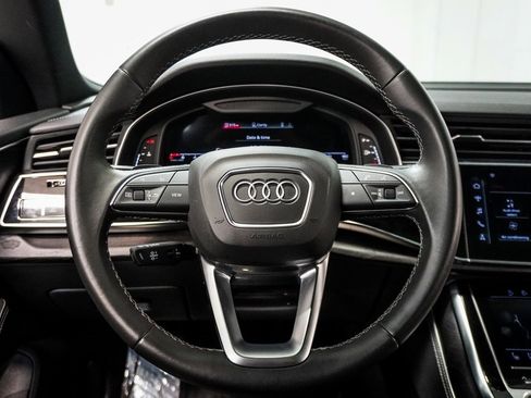 Used 2023 Audi Q8 Prestige w/ Prestige Package image 16