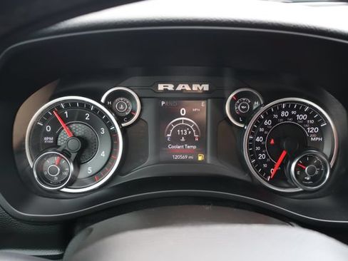 Used 2019 RAM 3500 Big Horn AWD/4WD image 14