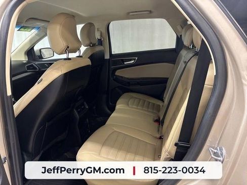 Used 2018 Ford Edge SEL w/ Equipment Group 201A FWD image 22