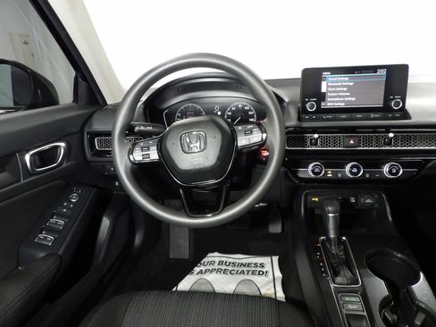Used 2025 Honda Civic LX image 13
