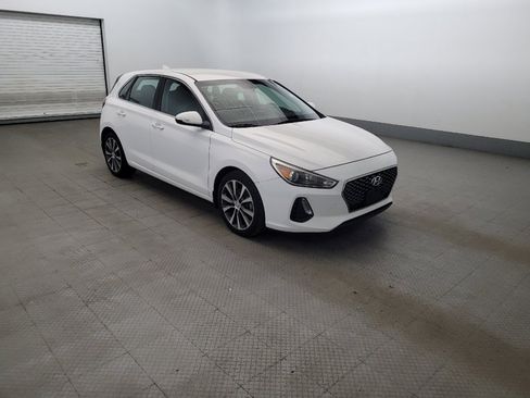 Used 2018 Hyundai Elantra GT w/ Style Package 02 FWD image 13