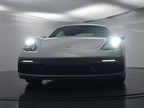 Used 2025 Porsche 718 Cayman GT4 image 51