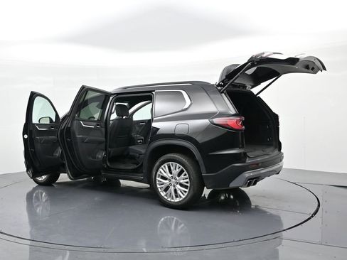 Used 2024 GMC Acadia Elevation image 27
