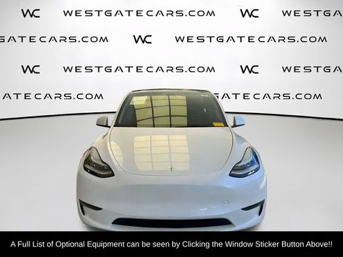 Used 2023 Tesla Model Y Long Range AWD/4WD image 4