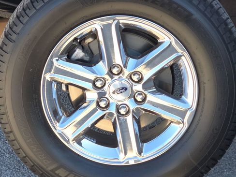 Used 2022 Ford F150 XLT w/ Equipment Group 302A High image 9