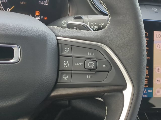 New 2027 Jeep Grand Cherokee Limited AWD/4WD image 32
