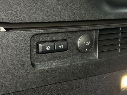 Used 2023 Lincoln Nautilus Reserve w/ Luxury Package image 10