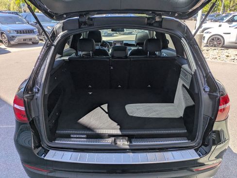Used 2019 Mercedes-Benz GLC 350e 4MATIC image 26