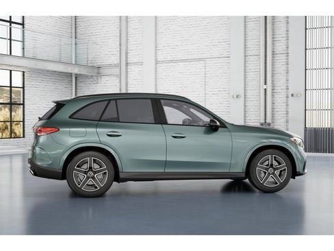 New 2026 Mercedes-Benz GLC 300 4MATIC image 17