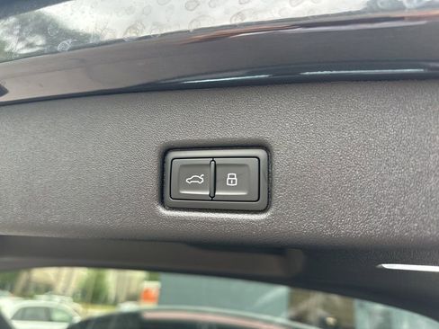 Certified 2025 Audi Q5 Premium w/ Premium Plus AWD/4WD image 31