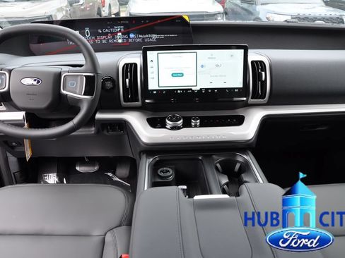 New 2026 Ford Expedition Max Active RWD image 12