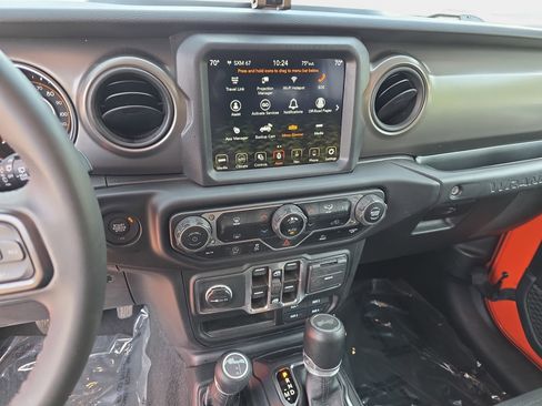 Certified 2023 Jeep Wrangler Unlimited Sport AWD/4WD image 16