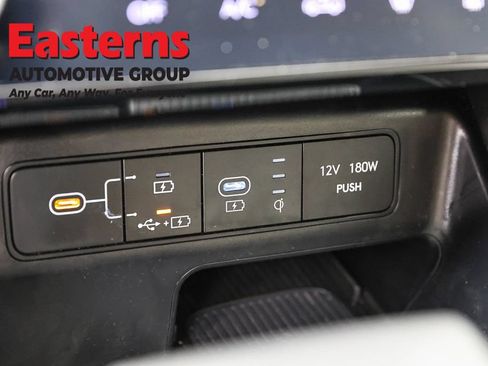 Used 2025 Hyundai Tucson SEL AWD/4WD image 22