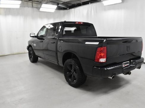 Used 2018 RAM 1500 Express w/ Express Value Package image 7
