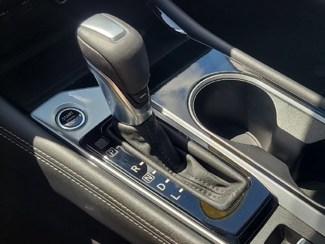 Used 2024 Nissan Altima 2.5 SL FWD image 29