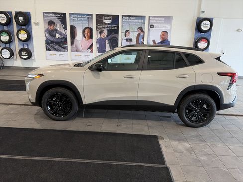 New 2026 Chevrolet Trax ACTIV w/ Driver Confidence Package image 7