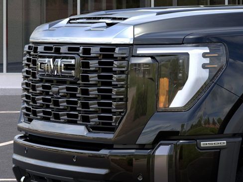 New 2026 GMC Sierra 3500 Denali Ultimate image 13