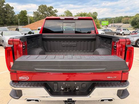 Used 2024 GMC Sierra 1500 SLT AWD/4WD image 25