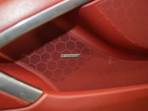 Certified 2019 Porsche 911 Carrera RWD image 20