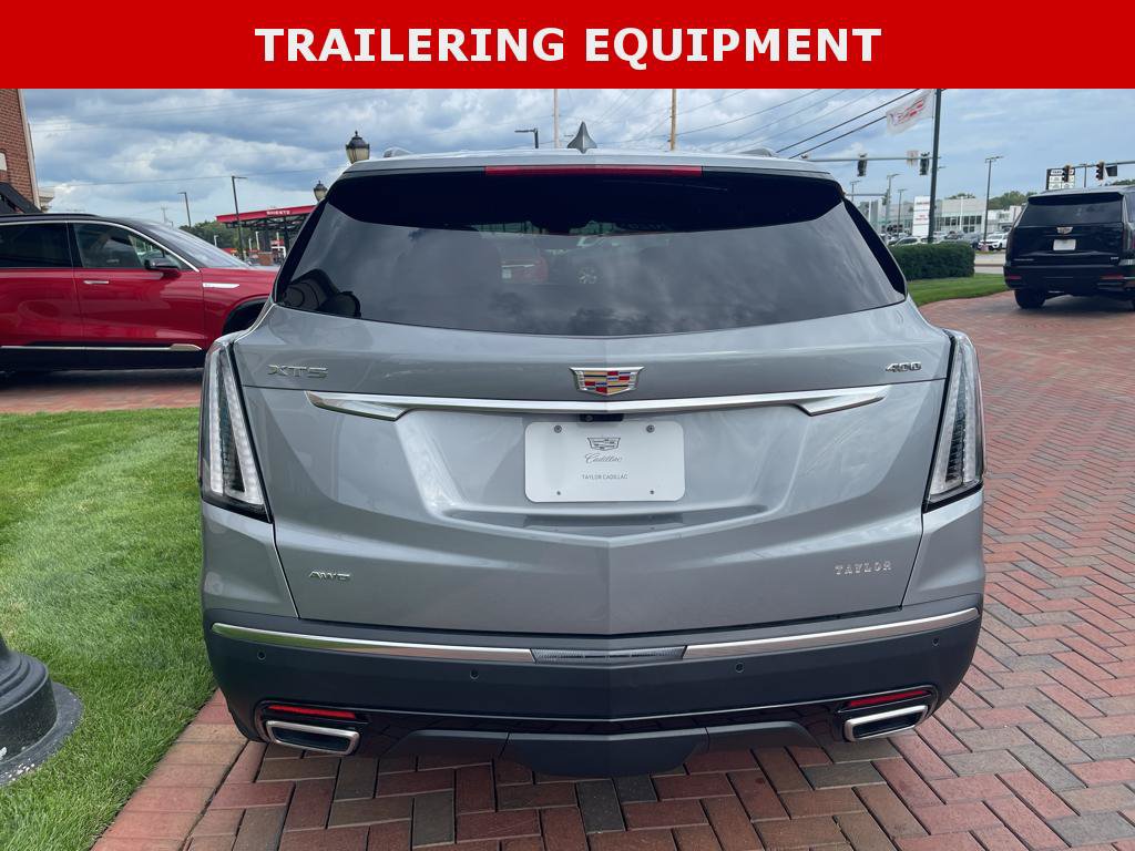 Used 2026 Cadillac XT5 Sportv w/ LPO, Floor Liner Package AWD/4WD image 9