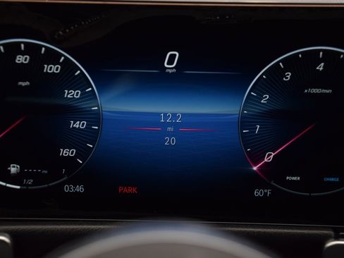 New 2025 Mercedes-Benz GLB 250 image 24