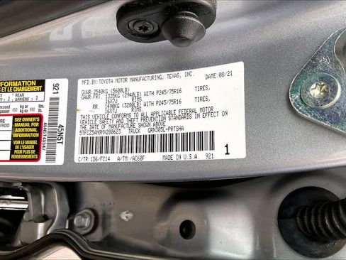Used 2021 Toyota Tacoma SR5 w/ Technology Package AWD/4WD image 34
