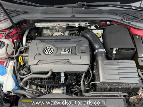 Used 2017 Volkswagen Golf R 4-Door AWD/4WD image 3