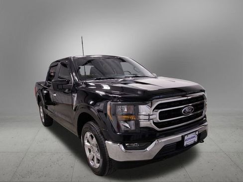 Used 2023 Ford F150 XLT image 9
