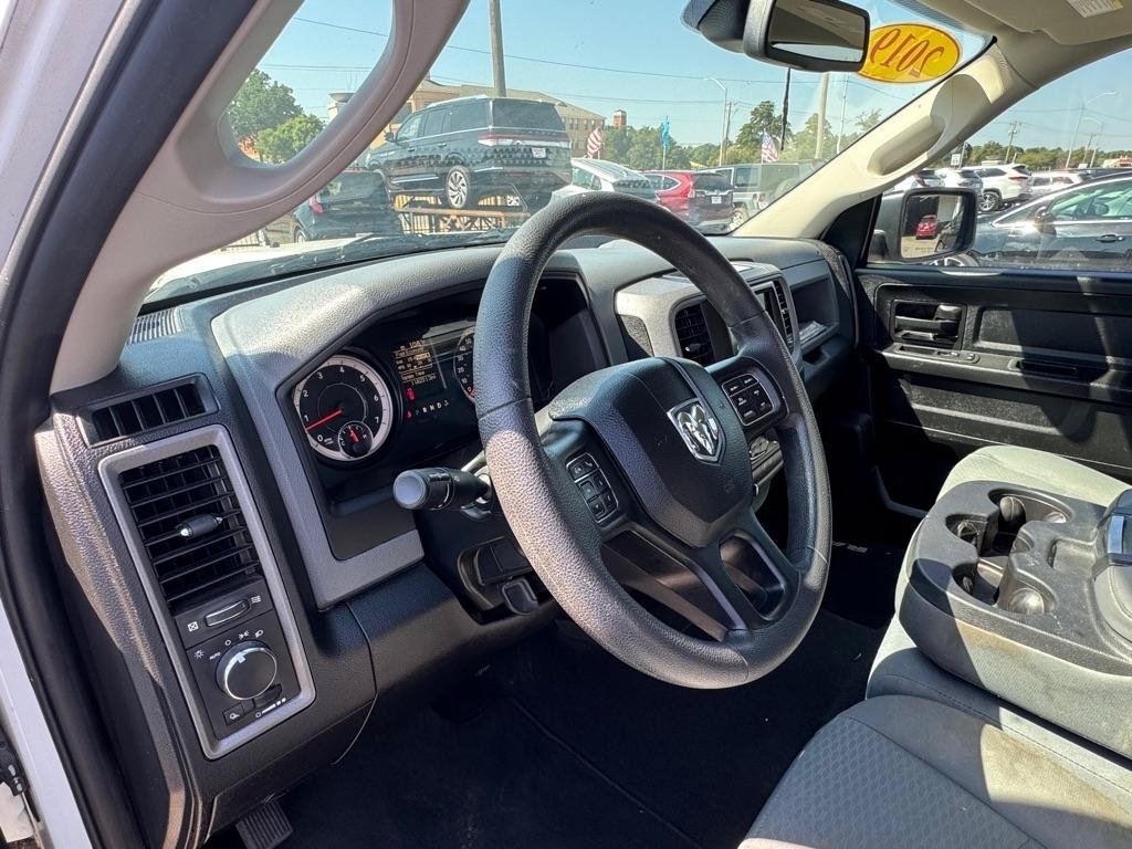 Used 2019 RAM 1500 Tradesman w/ Chrome Plus Package RWD image 10