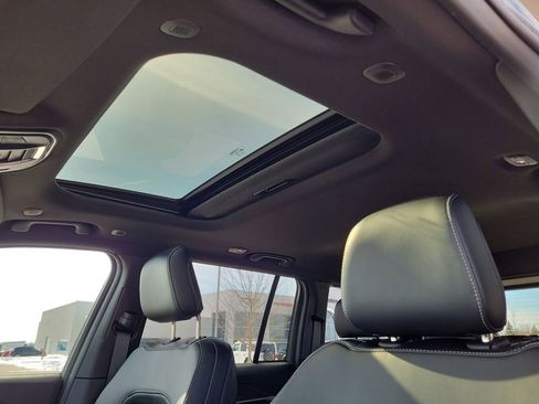 New 2026 Jeep Grand Cherokee Altitude image 15