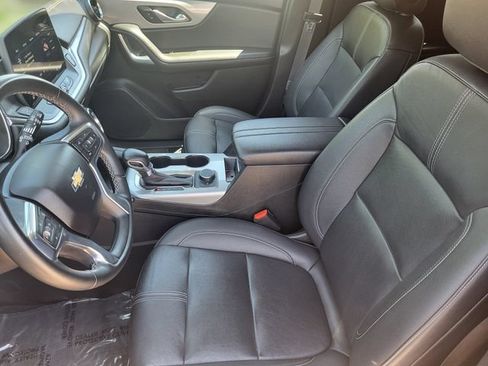 Used 2024 Chevrolet Blazer LT FWD image 19