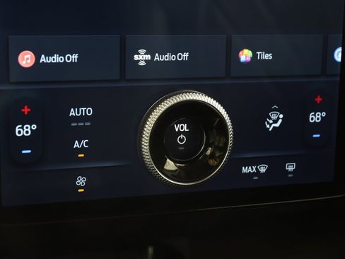 Used 2023 Ford Mustang Mach-E Select image 32