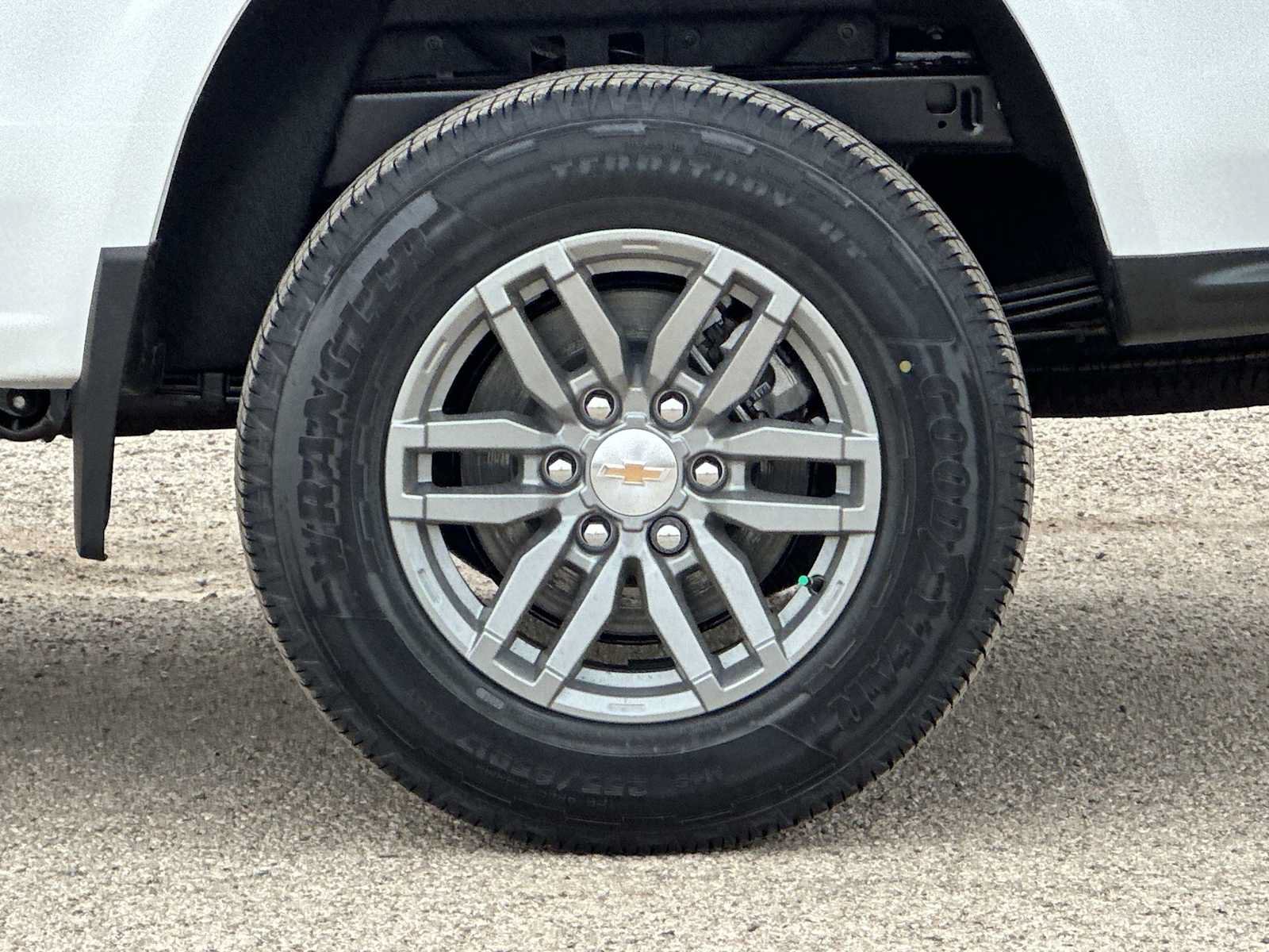New 2026 Chevrolet Colorado LT RWD image 16