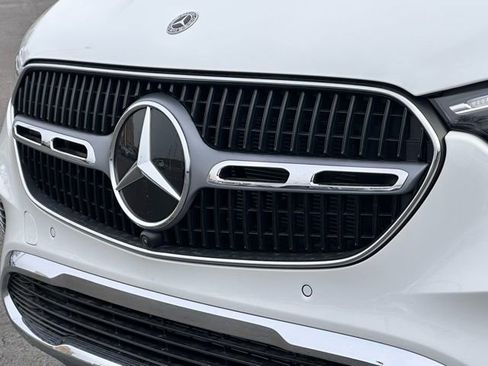 New 2026 Mercedes-Benz GLC 300 4MATIC image 4