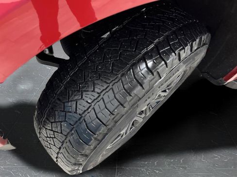 Used 2024 Ford F150 XLT w/ Equipment Group 302A MID image 39